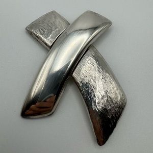 Vintage Premiere Design Silver tone large brooch